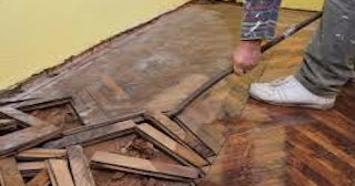 Демонтаж пола в квартире в бору - Стоимость от 509 рублей | Сварной-Бор